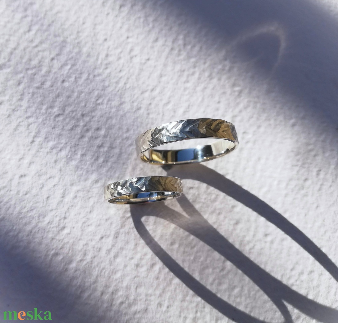 Egyedi, különleges mintájú, ezüst gyűrűpár  - ékszer - gyűrű - kerek gyűrű - Meska.hu