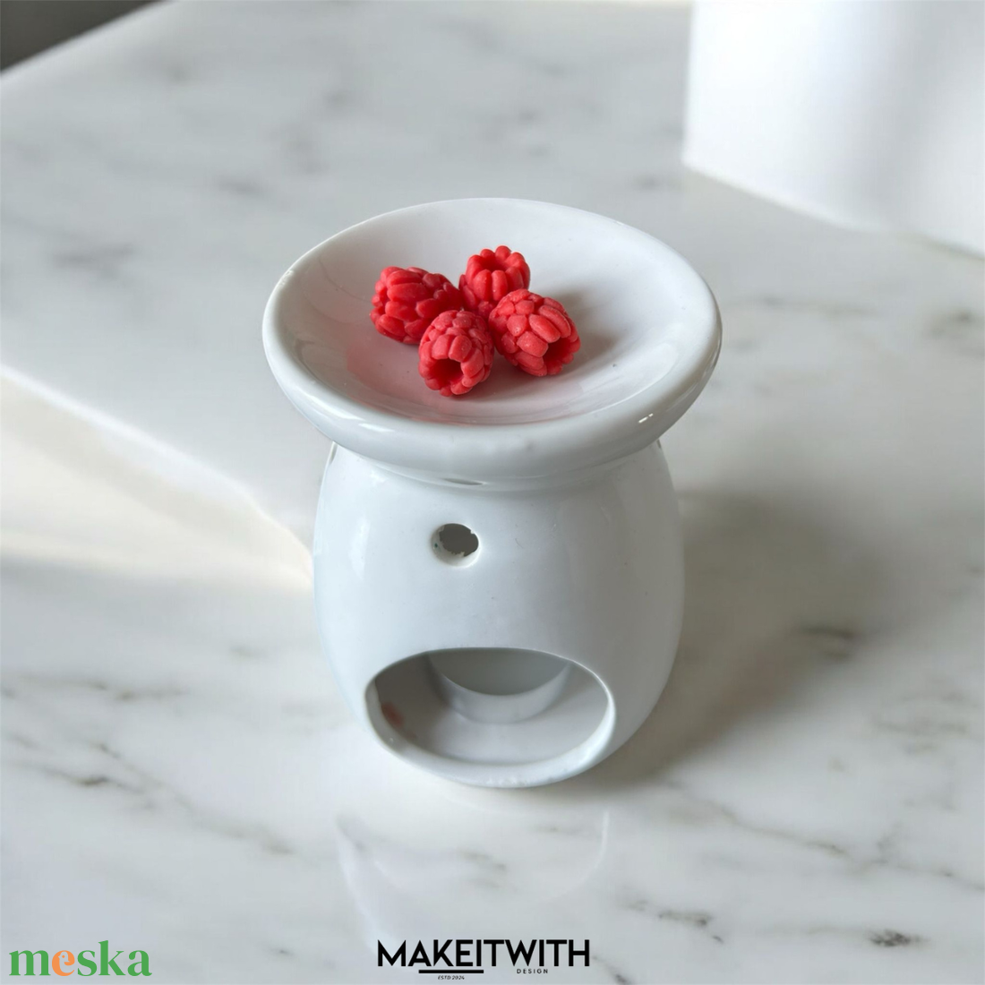 Málna alakú illatviasz  Friss, málnás panna cotta illat - otthon & életmód - gyertya, illat, aroma - illatviasz - Meska.hu