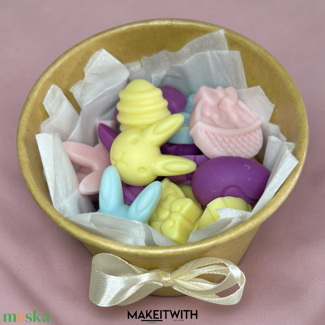 Húsvéti illatviasz - ünnepi díszek, dekorációk - húsvéti díszek és dekorációk - húsvéti gyertya - Meska.hu