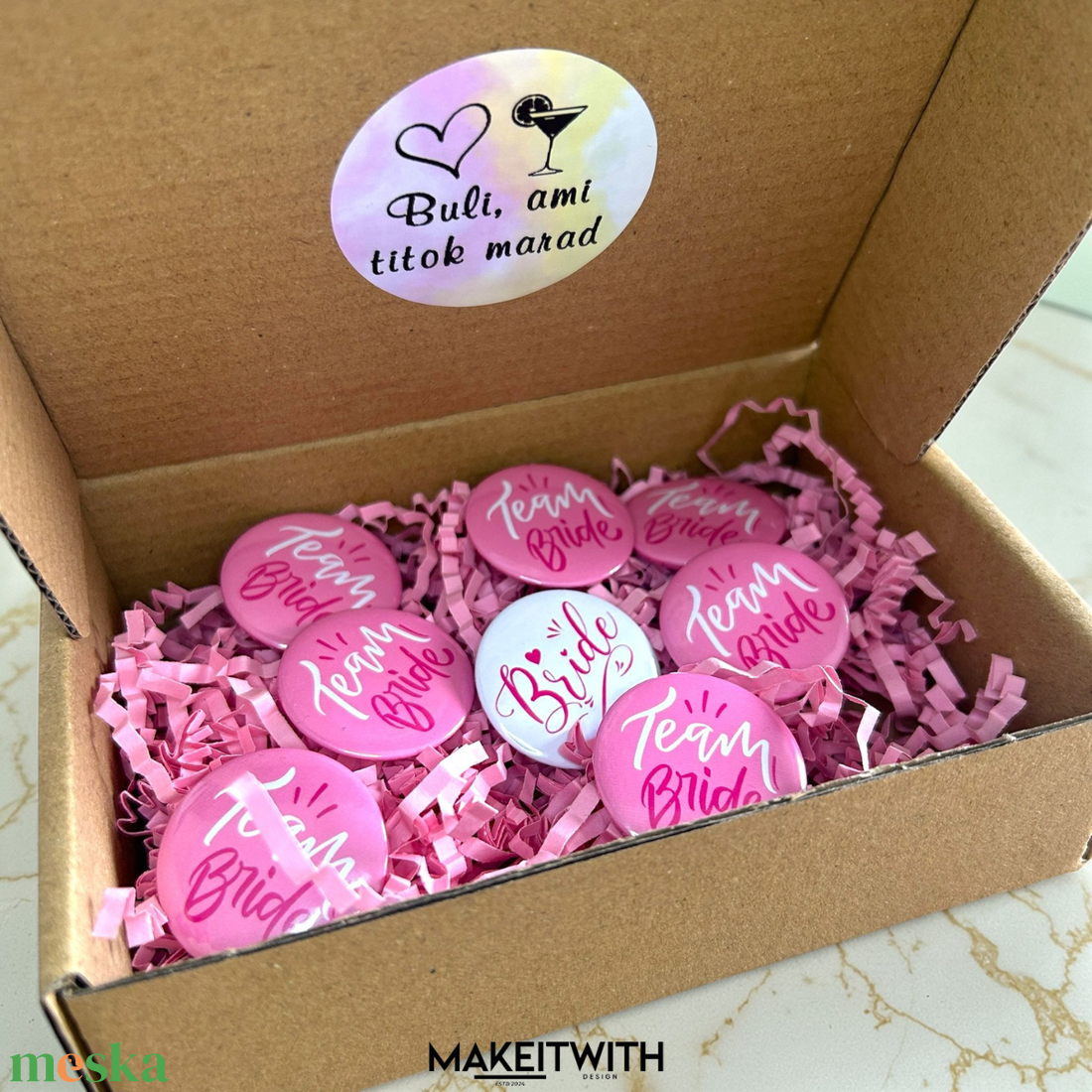 Lánybúcsús kitűzők - esküvő - lánybúcsú - Meska.hu