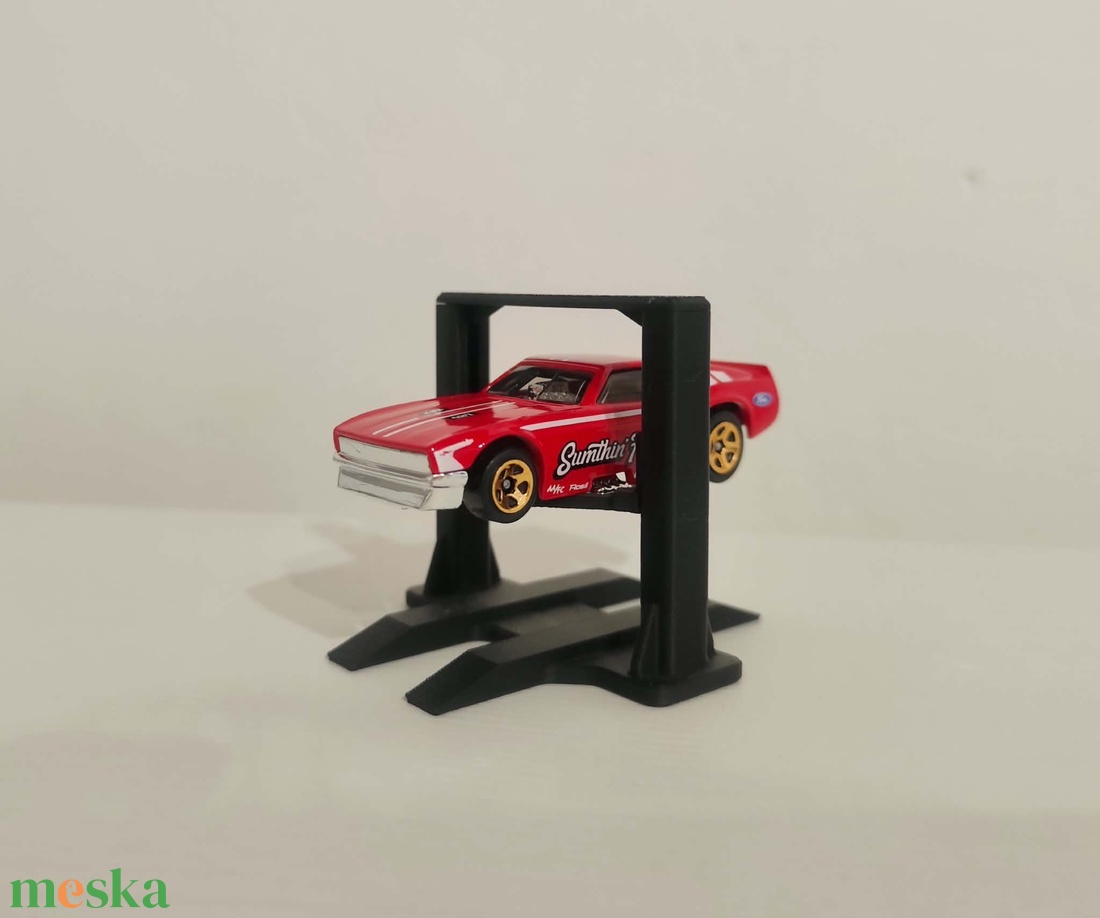 Hotwheels 1:64 tartó emelő - játék & sport - kisautók, járművek - játékautó - Meska.hu