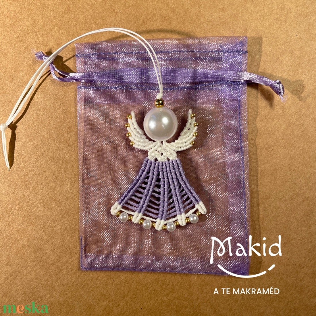 Lila makramé angyalka függő - karácsony - karácsonyi lakásdekoráció - karácsonyfadíszek - Meska.hu