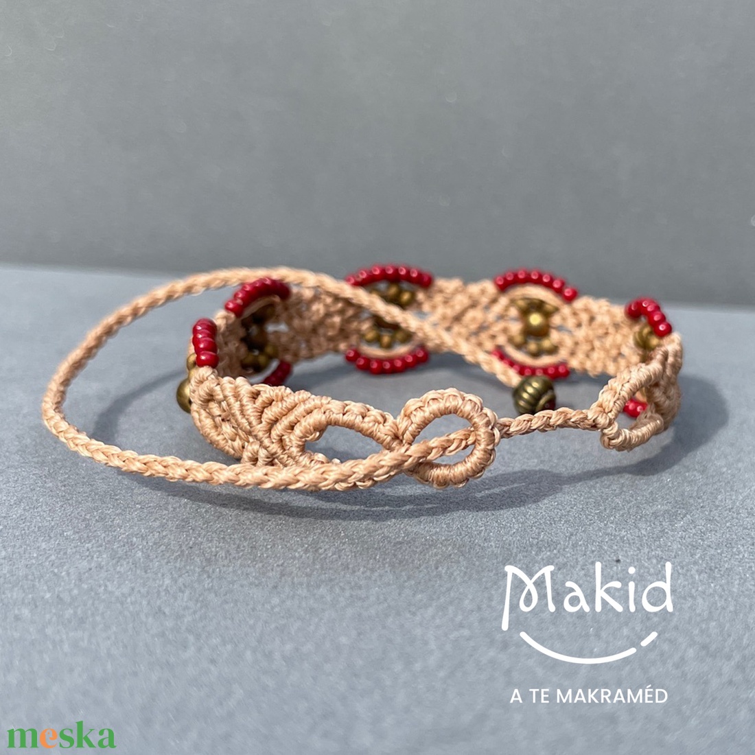Flora natúr mikromakramé karkötő - ékszer - karkötő - karkötő medállal - Meska.hu