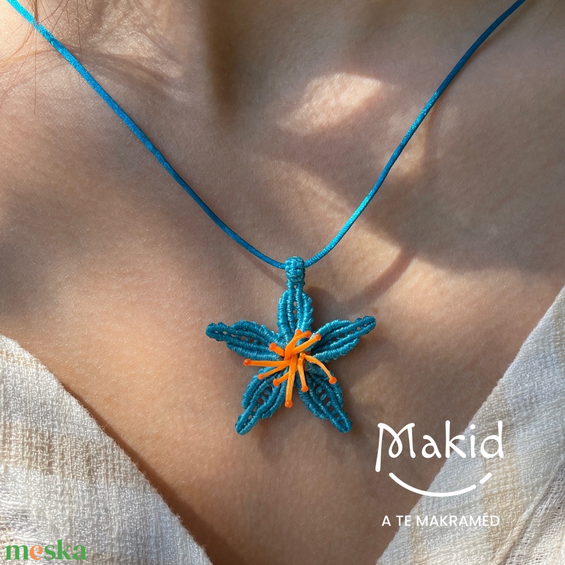 Liliom türkiz mikromakramé medál - ékszer - nyaklánc - medál - Meska.hu Liliom türkiz mikromakramé medál - ékszer - nyaklánc - medál - Meska.hu
