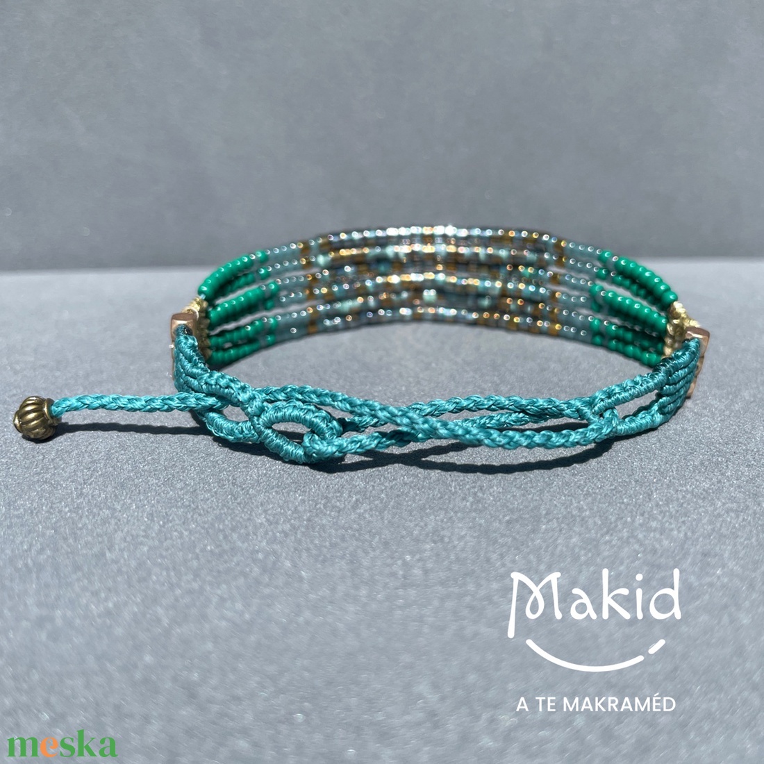 Gyöngy karkötő - ékszer - karkötő - karkötő medállal - Meska.hu