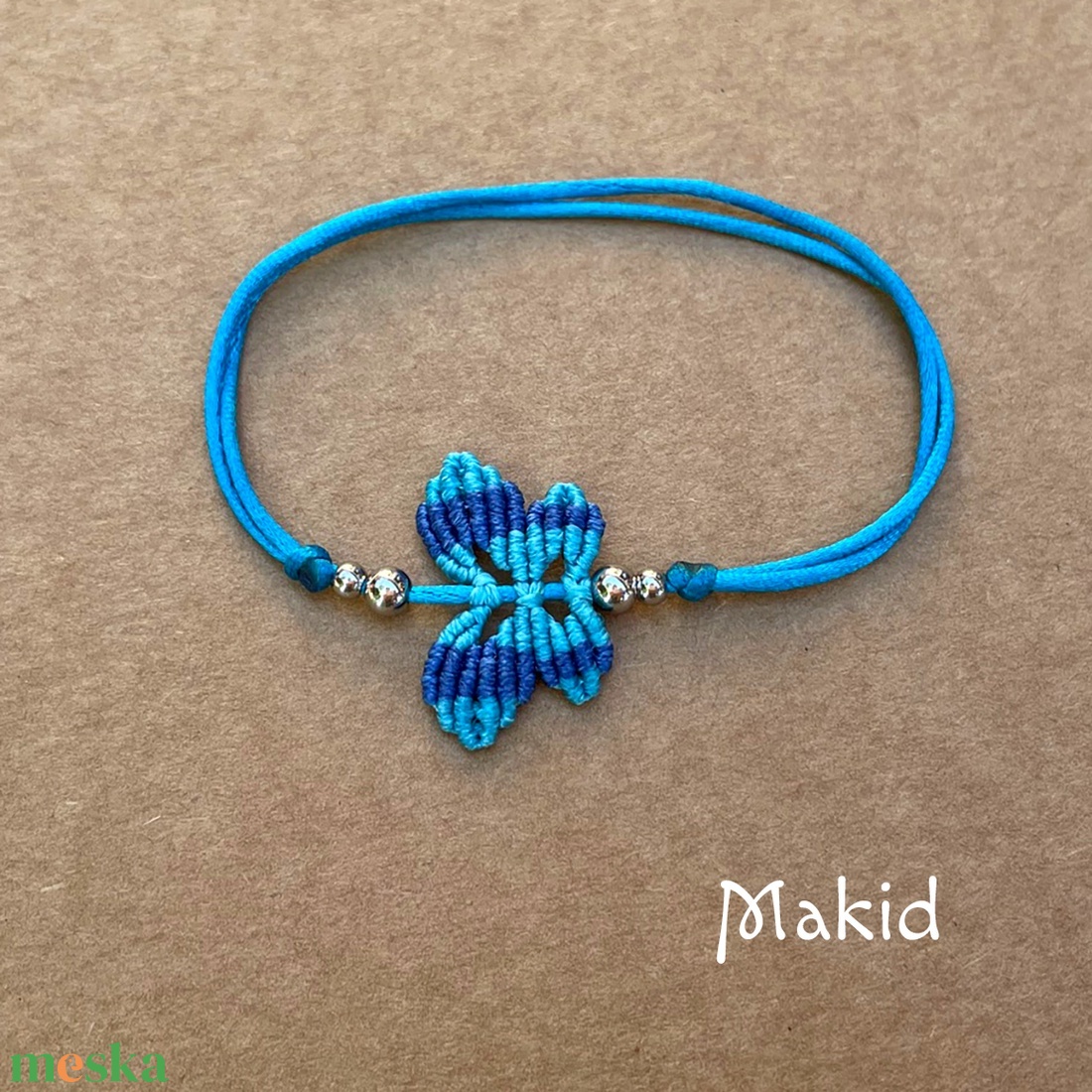 Kék makramé lepke karkötő - ékszer - karkötő - fonott karkötő - Meska.hu