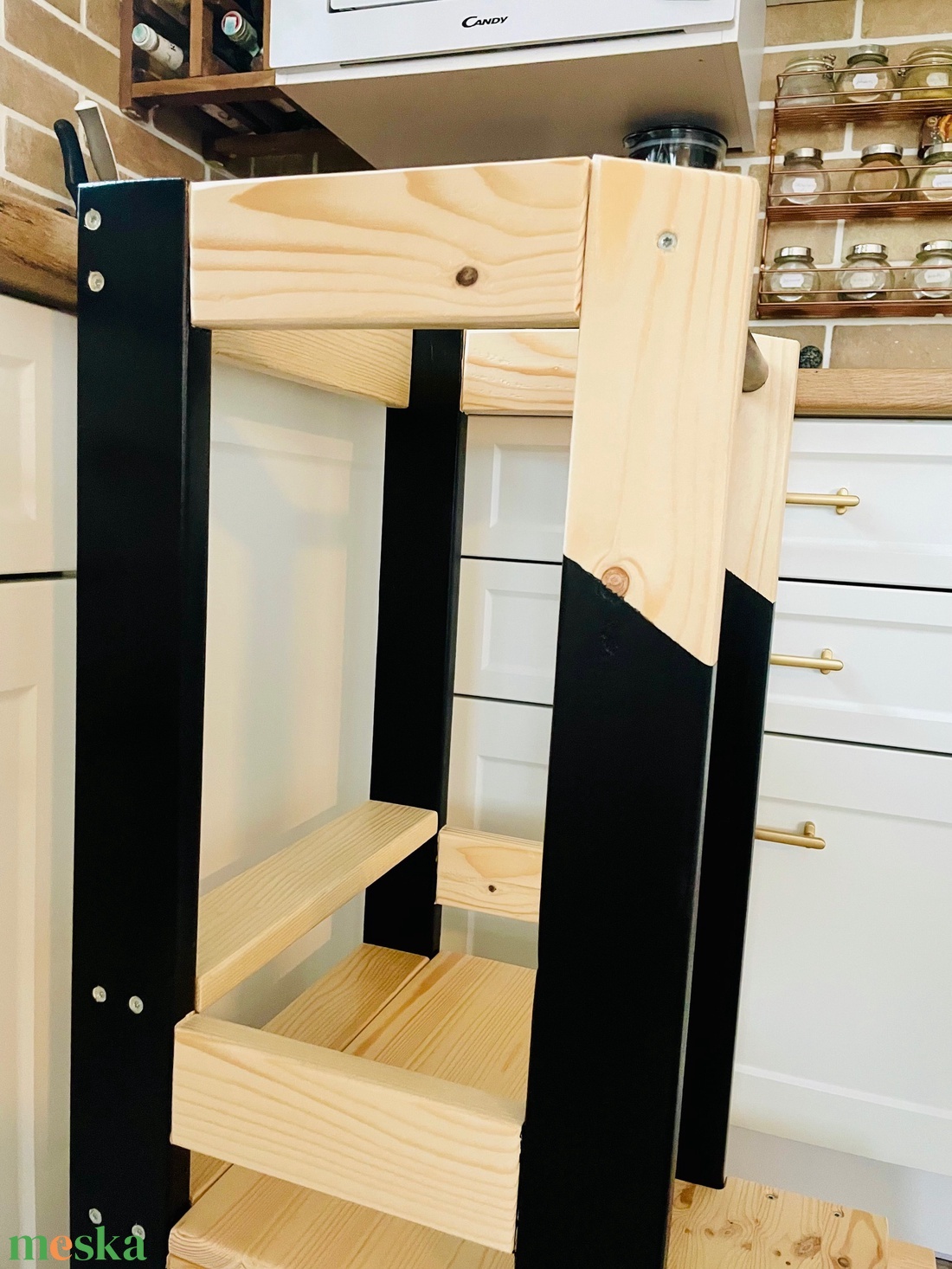 Testvérfellépő - otthon & életmód - bútor - konyhai fellépő - Meska.hu