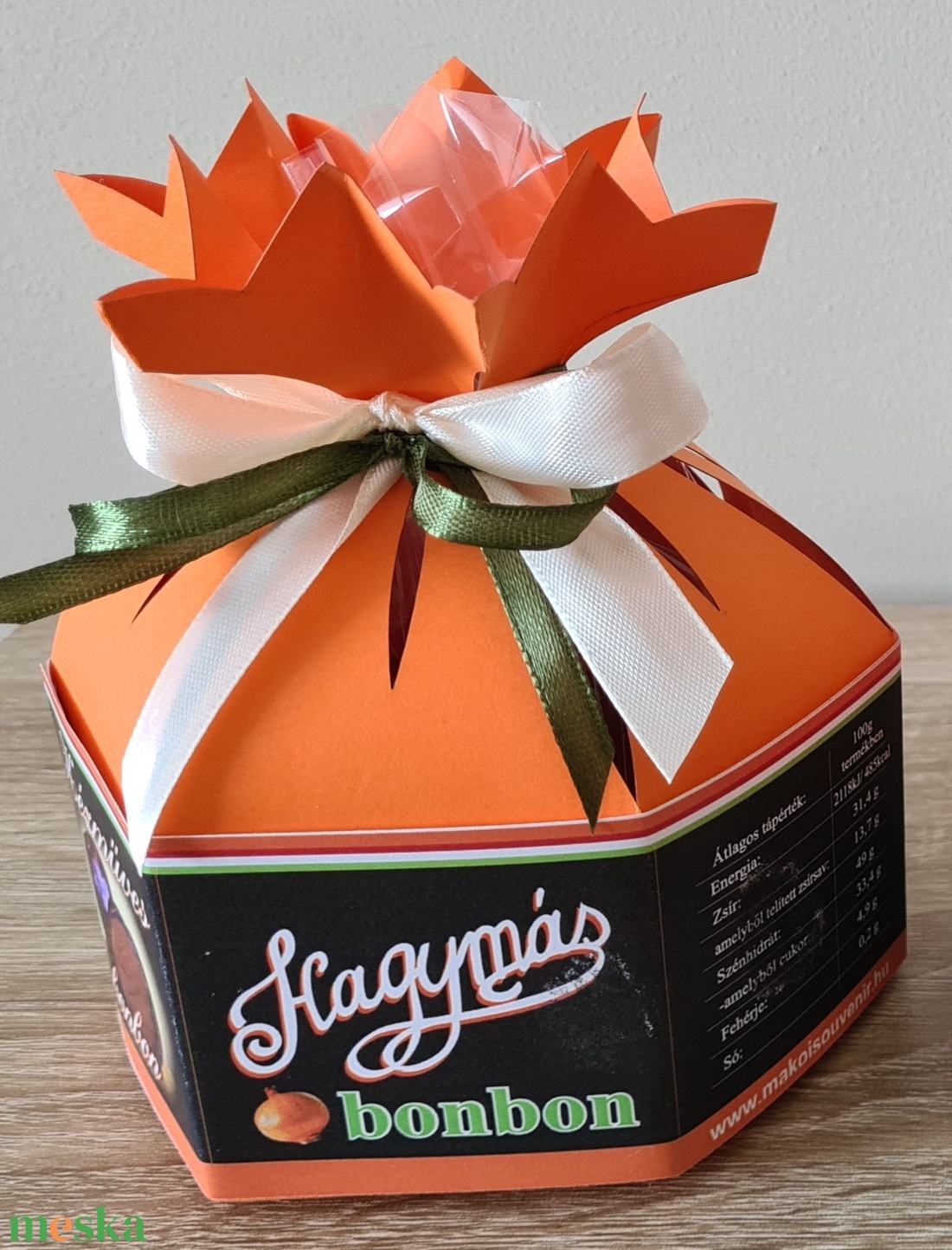 Hagymás bonbon (6 szemes) - élelmiszer - édesség - kézműves csokoládé - Meska.hu