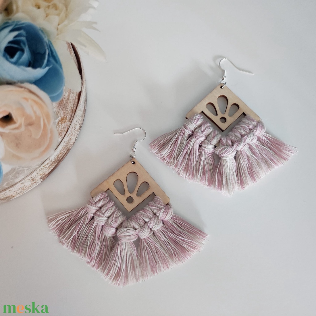 Kocka - virág makramé Fülbevaló - ékszer - fülbevaló - lógó fülbevaló - Meska.hu