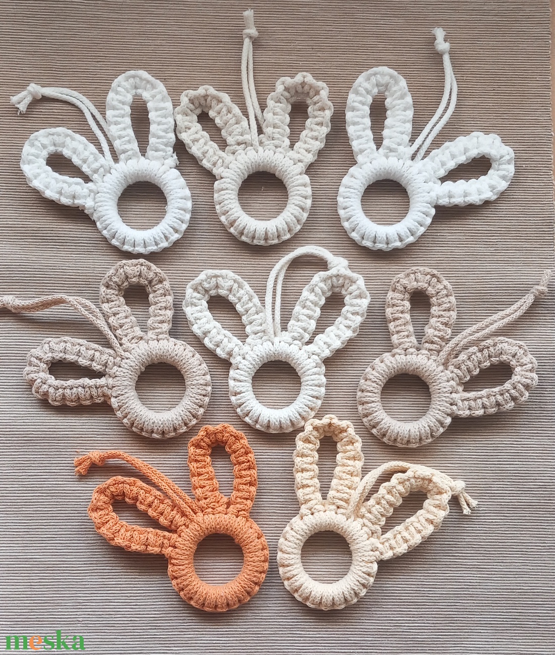 Makramé húsvéti nyuszifül dísz - ünnepi díszek, dekorációk - húsvéti díszek és dekorációk - húsvéti tojásfadíszek - Meska.hu