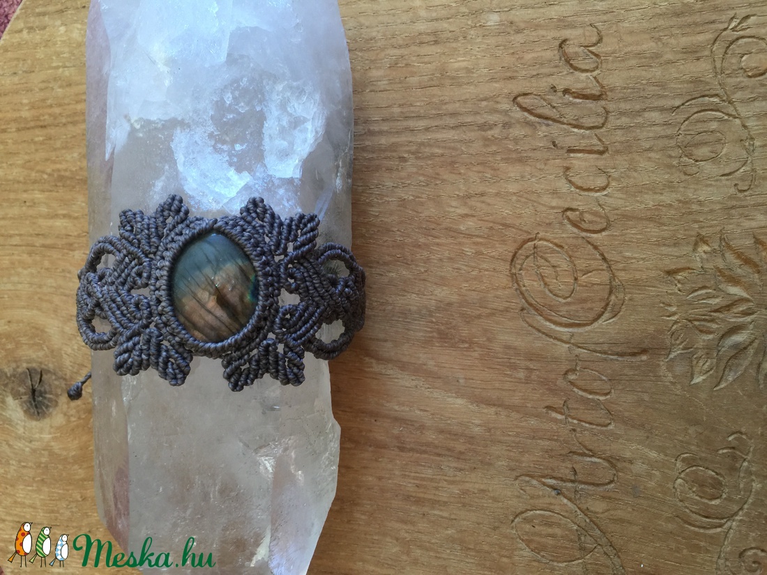 Labradorit féldágaköves makramé karkötő Türkiz csomózott karkötő - ékszer - Meska.hu