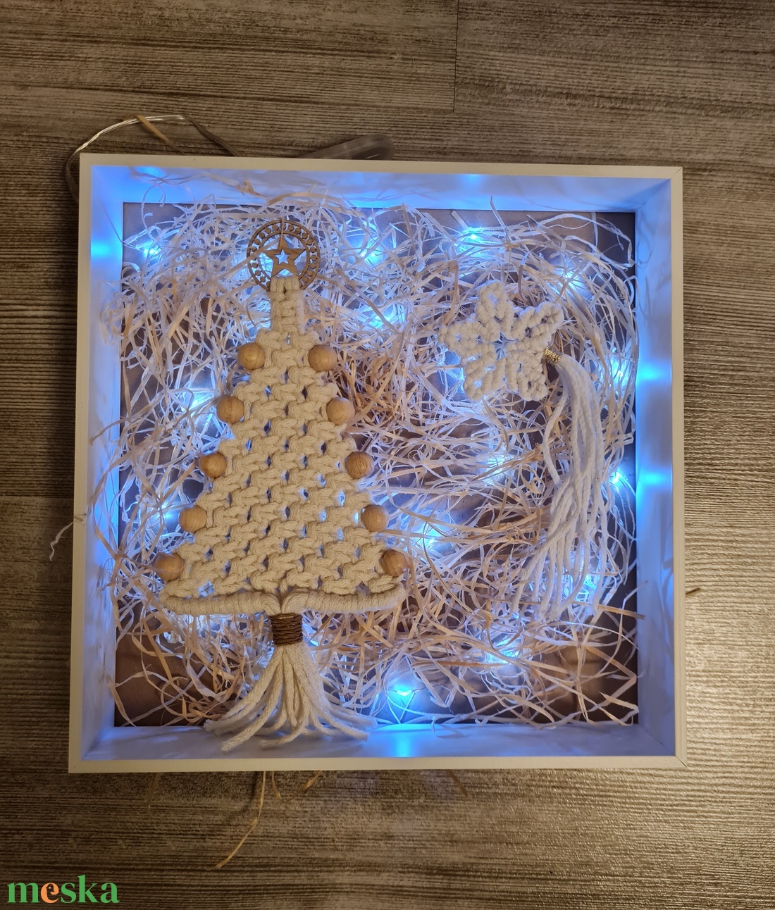 Makramé csillagos karácsonyfa díszek - karácsony - karácsonyi lakásdekoráció - karácsonyfadíszek - Meska.hu