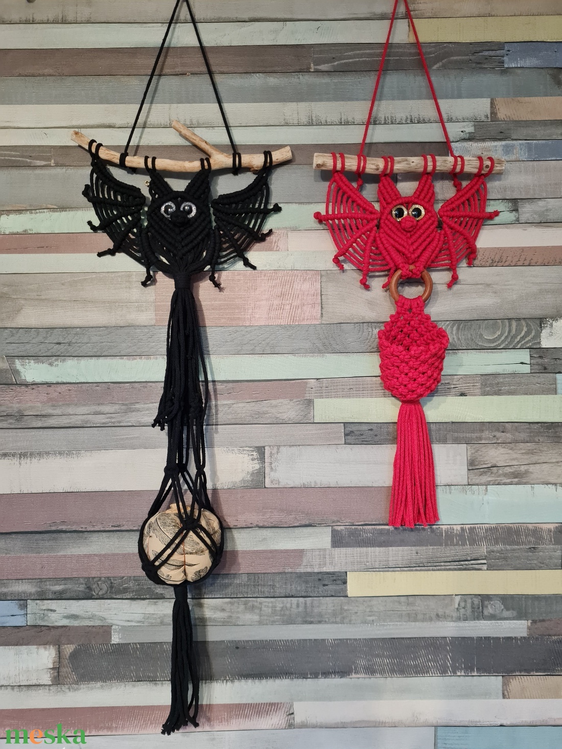 Makramé denevér Halloween dekoráció - otthon & életmód - dekoráció - halloween - halloweeni figurák - Meska.hu