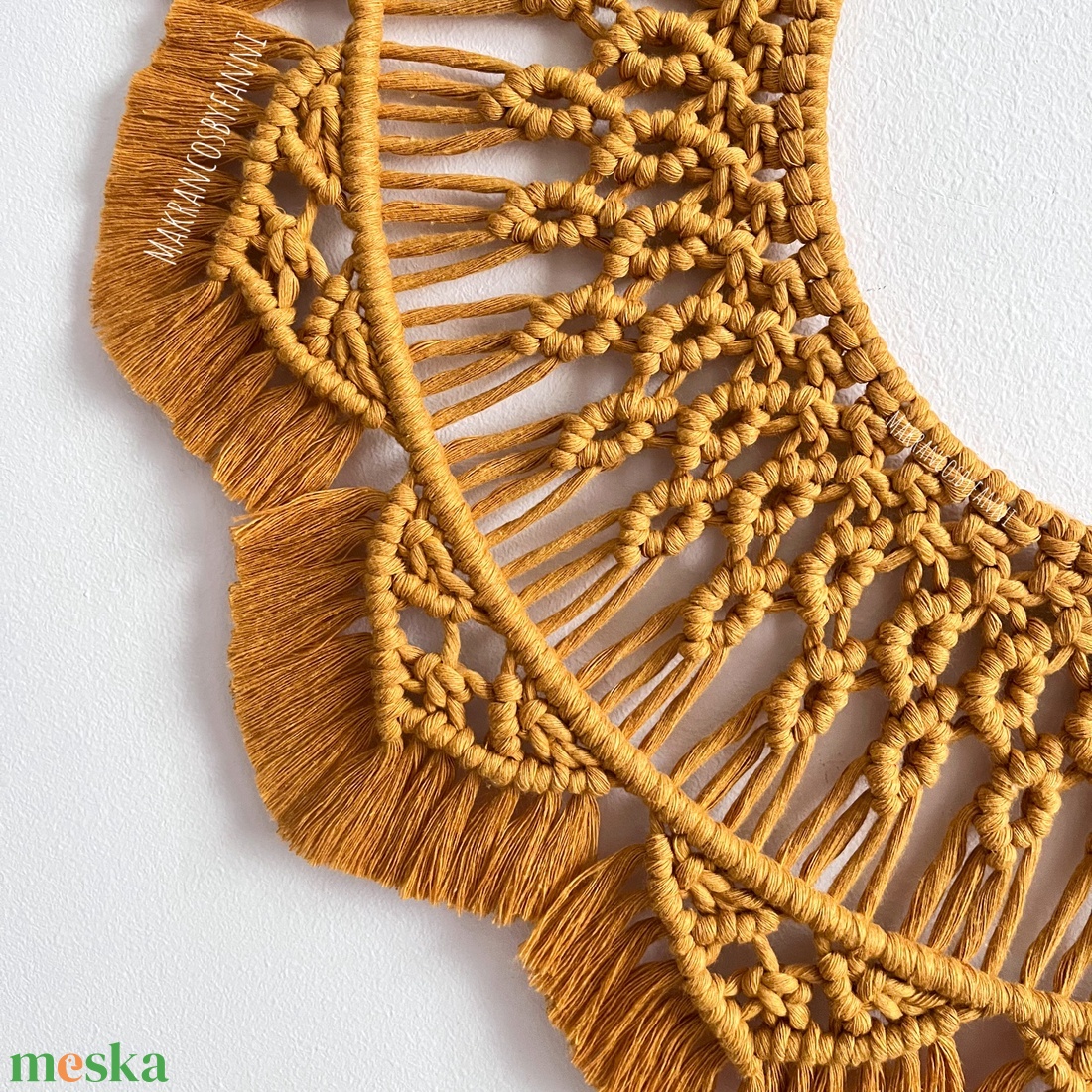 Sárga makramé mandala, felakasztható dekoráció - otthon & életmód - dekoráció - fali és függő dekoráció - falra akasztható dekor - Meska.hu