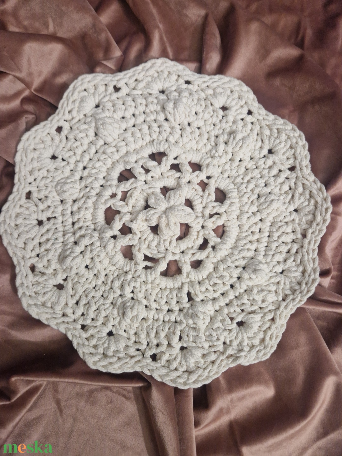 Horgolt terítő-alátét - karácsony - karácsonyi lakásdekoráció - karácsonyi lakásdíszek - Meska.hu