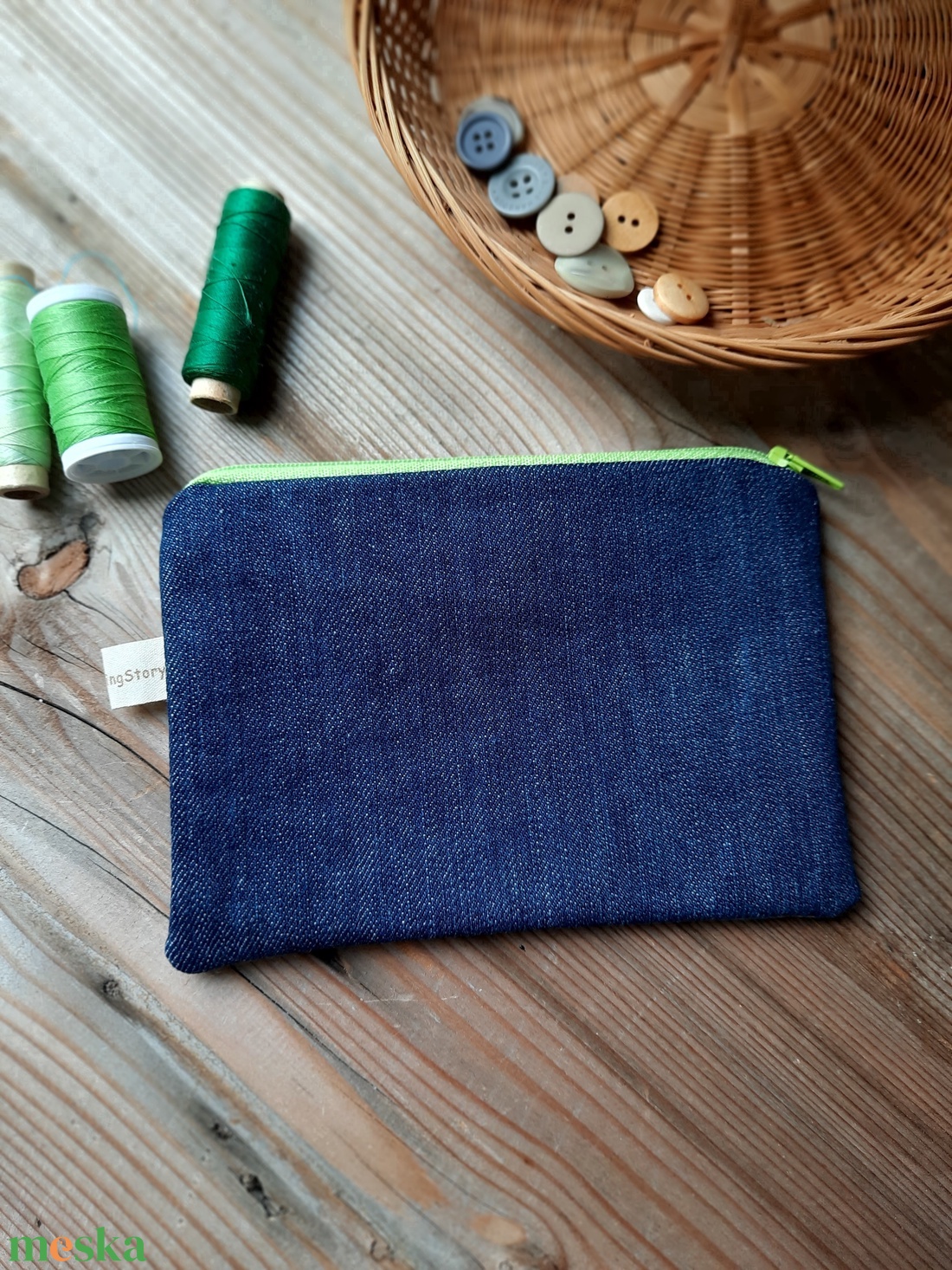 Levélmintás textil neszesszer, katicás piperetáska, türkiz és zöld kis kozmetikai táska - táska & tok - neszesszer - Meska.hu
