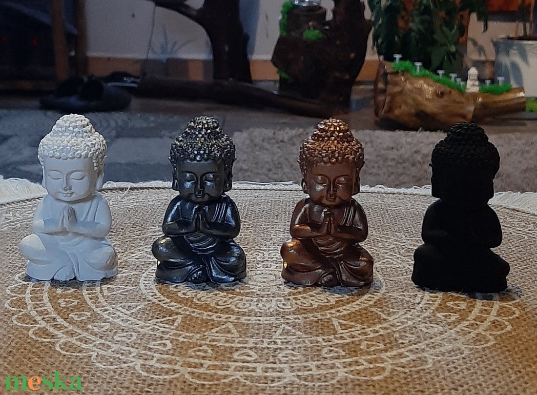 Buddha szobrok díszdobozban - otthon & életmód - dekoráció - asztal és polc dekoráció - asztaldísz - Meska.hu Buddha szobrok díszdobozban - otthon & életmód - dekoráció - asztal és polc dekoráció - asztaldísz - Meska.hu