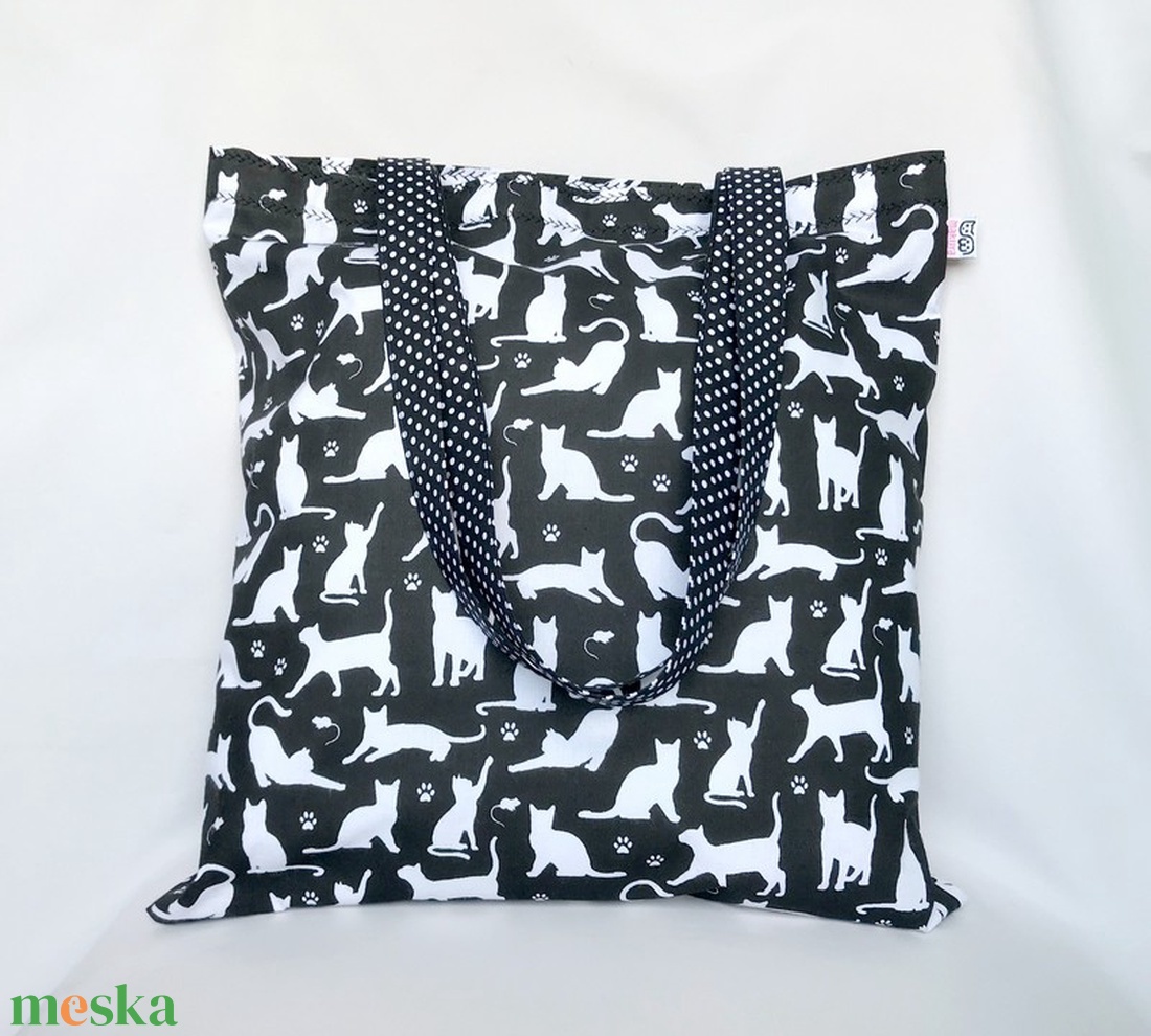 Macsek Fehér Cicás Fekete Szatyor - táska & tok - bevásárlás & shopper táska - shopper, textiltáska, szatyor - Meska.hu Macsek Fehér Cicás Fekete Szatyor - táska & tok - bevásárlás & shopper táska - shopper, textiltáska, szatyor - Meska.hu