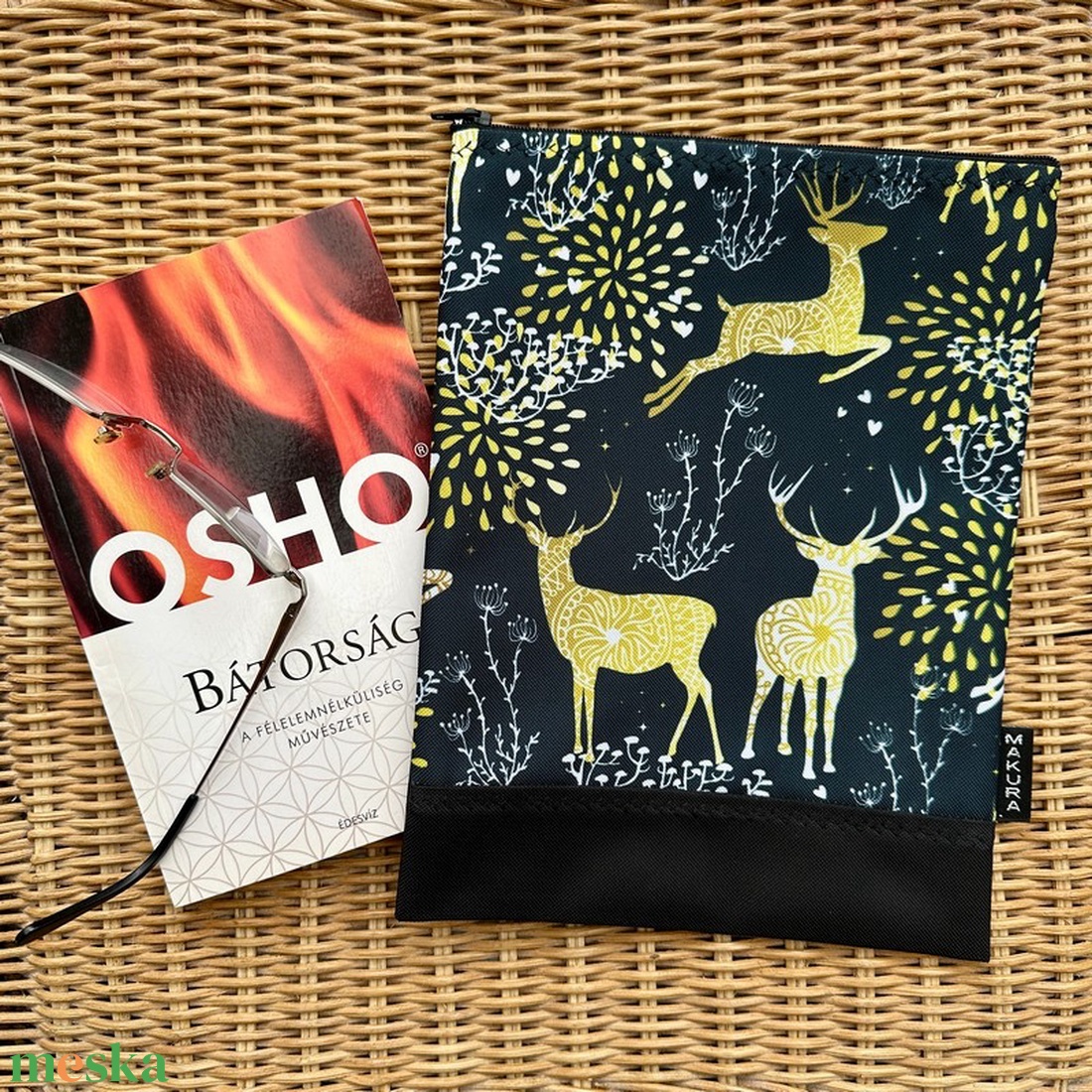 Cipzáras Könyvtok Neszesszer Arany Szarvas - könyv & zene - könyvtok - Meska.hu