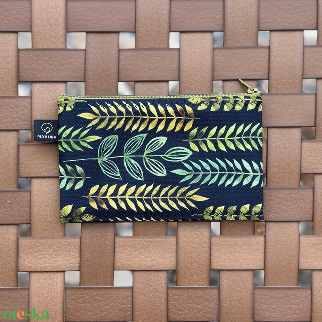 Vízálló Neszesszer Zöld Levelek - táska & tok - neszesszer - Meska.hu