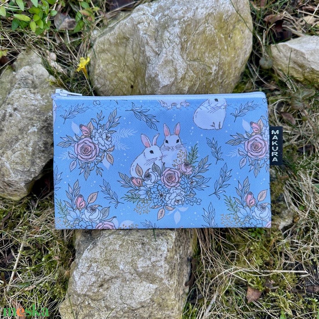 Vízálló Neszesszer Kék Nyuszis - táska & tok - neszesszer - Meska.hu