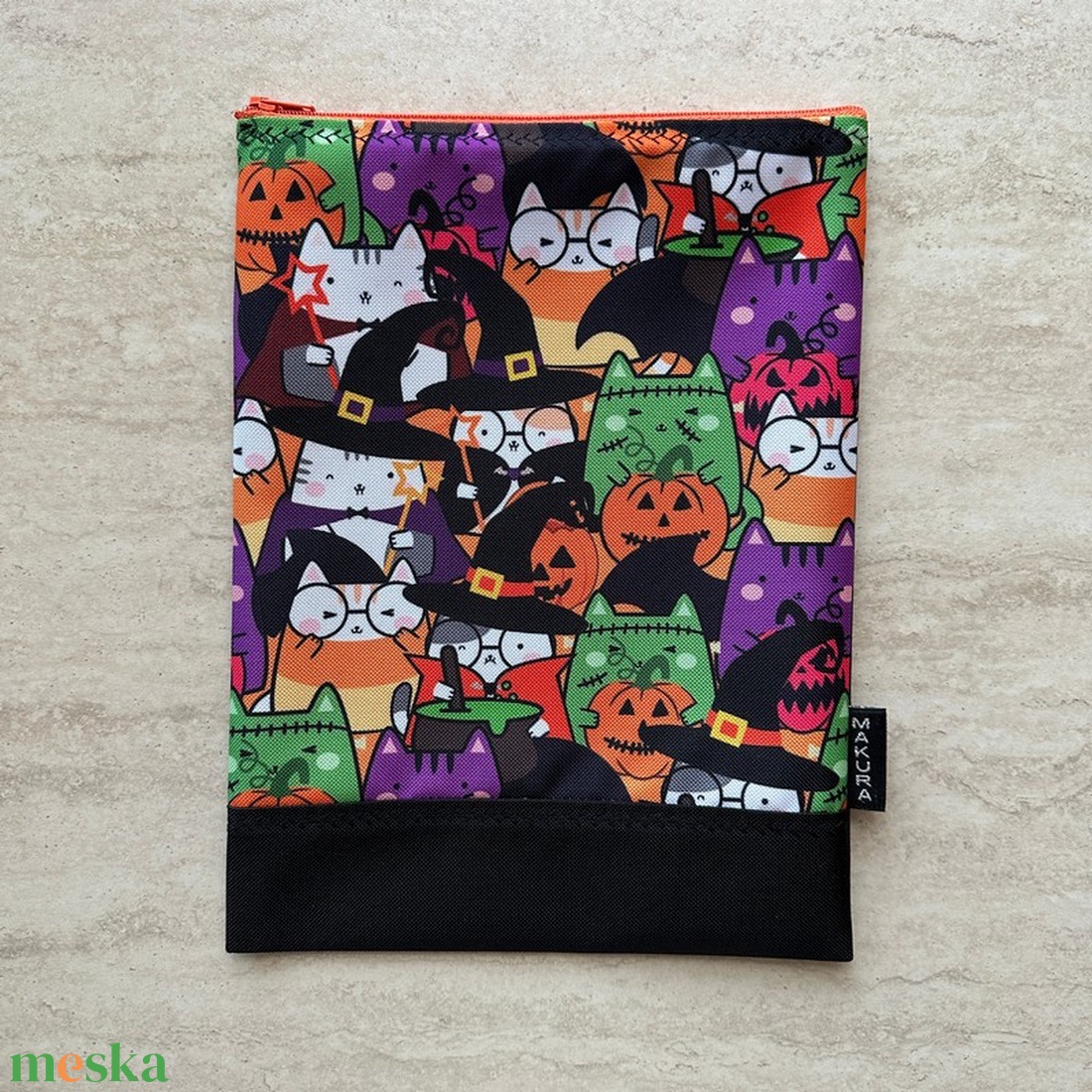 Cicás, cipzáras könyvtok - Halloween Cicák vízálló könyvvédő  - könyv & zene - könyvtok - Meska.hu