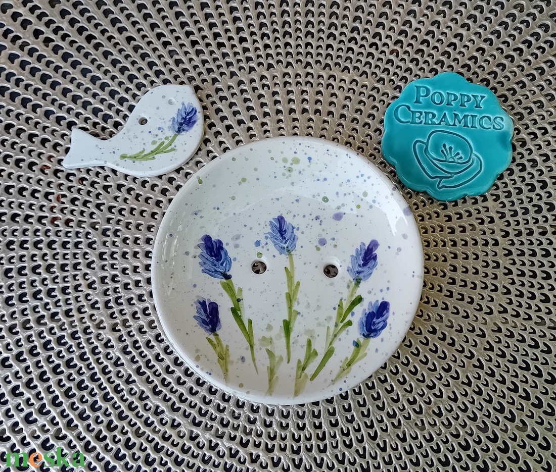 Levendula mintás kerámia szappantartó, kerek2 - otthon & életmód - fürdőszoba - szappantartó - Meska.hu