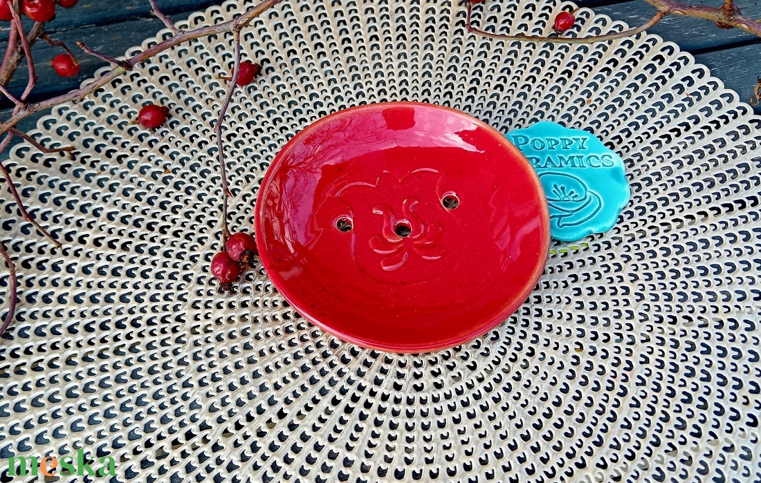 Tulipán mintás  kerámia szappantartó,  piros - otthon & életmód - fürdőszoba - szappantartó - Meska.hu