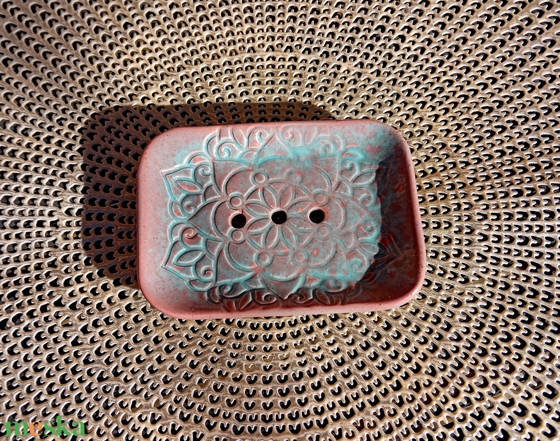 Mandala mintájú kerámia szappantartó, türkiz-rózsaszín - otthon & életmód - fürdőszoba - szappantartó - Meska.hu