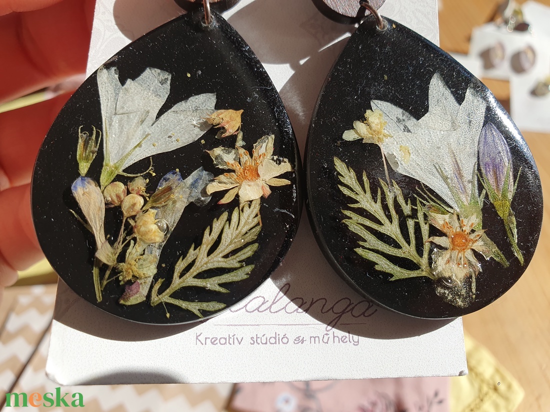 Herbárium fülcsi - ékszer - fülbevaló - lógó fülbevaló - Meska.hu Herbárium fülcsi - ékszer - fülbevaló - lógó fülbevaló - Meska.hu