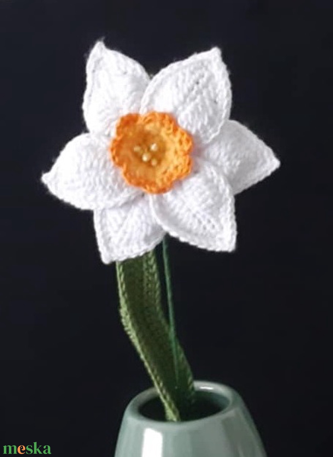 Horgolt nárcisz - Nők napjára, Anyák napjára - otthon & életmód - virágdekoráció - virágok - szálas virág - Meska.hu