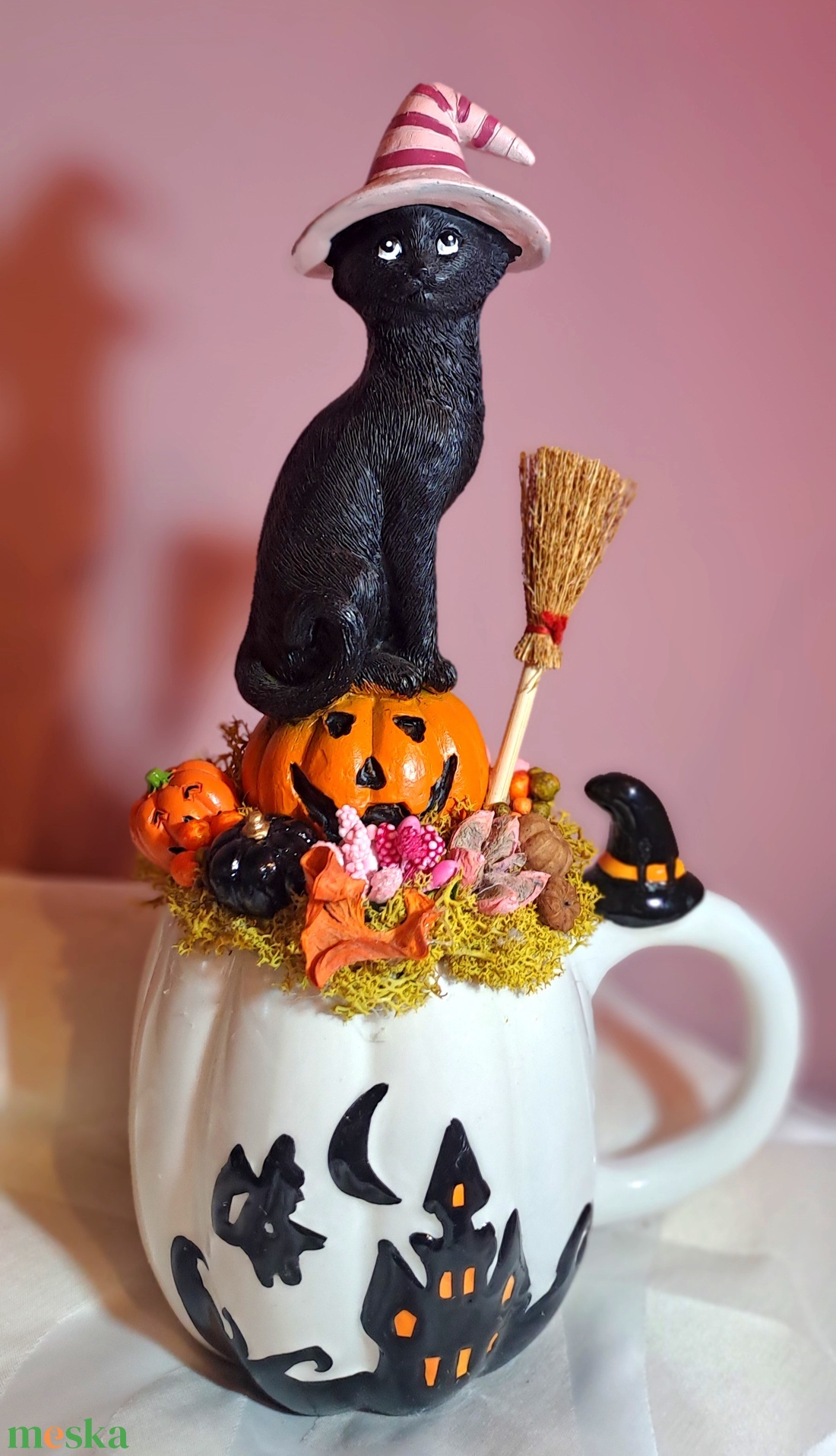 Halloweeni Bögrés Asztaldísz � Boszorkány kalapos Fekete Macska - otthon & életmód - dekoráció - halloween - halloweeni asztaldísz - Meska.hu