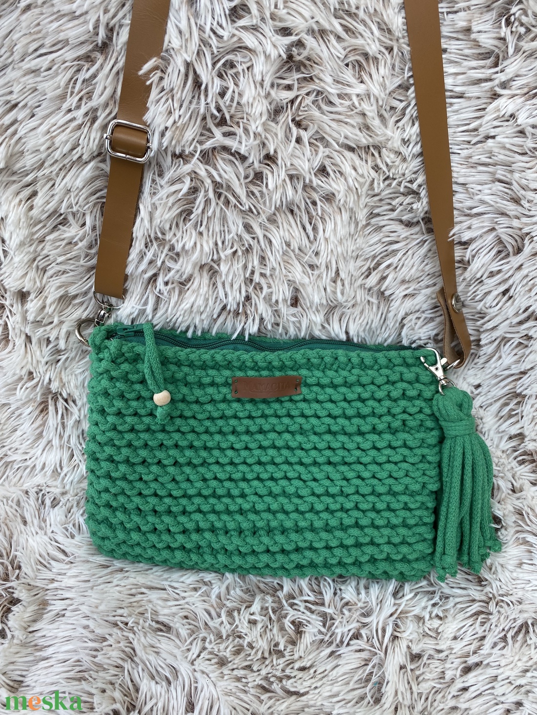Amaya zöld kötött crossbody táska - táska & tok - kézitáska & válltáska - vállon átvethető táska - Meska.hu Amaya zöld kötött crossbody táska - táska & tok - kézitáska & válltáska - vállon átvethető táska - Meska.hu