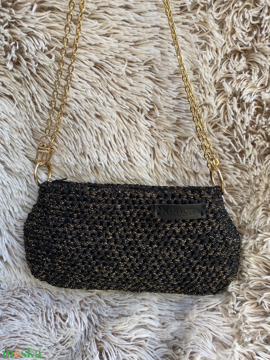 Fekete-arany alkalmi elegáns horgolt kézi- és crossbody táska - táska & tok - kézitáska & válltáska - vállon átvethető táska - Meska.hu Fekete-arany alkalmi elegáns horgolt kézi- és crossbody táska - táska & tok - kézitáska & válltáska - vállon átvethető táska - Meska.hu