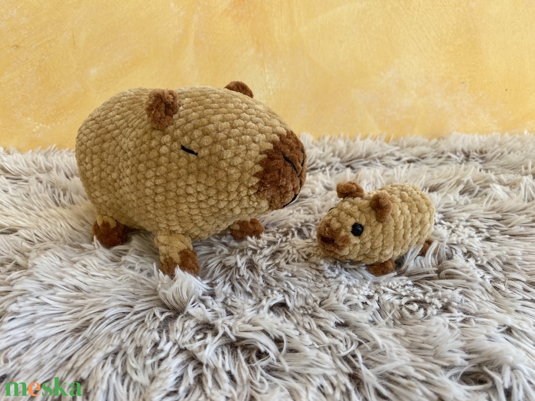 Plüss horgolt capybara anya és gyermeke - játék & sport - plüssállat & játékfigura - más figura - Meska.hu Plüss horgolt capybara anya és gyermeke - játék & sport - plüssállat & játékfigura - más figura - Meska.hu