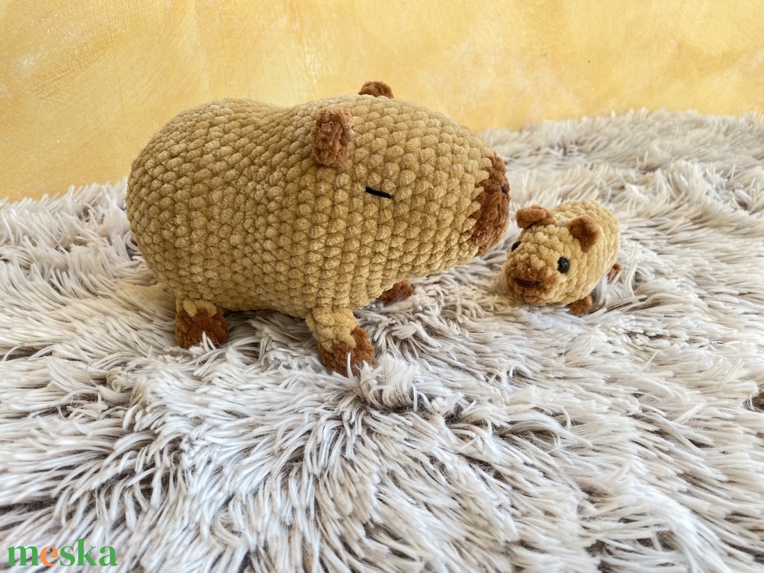 Plüss horgolt capybara anya és gyermeke - játék & sport - plüssállat & játékfigura - más figura - Meska.hu Plüss horgolt capybara anya és gyermeke - játék & sport - plüssállat & játékfigura - más figura - Meska.hu