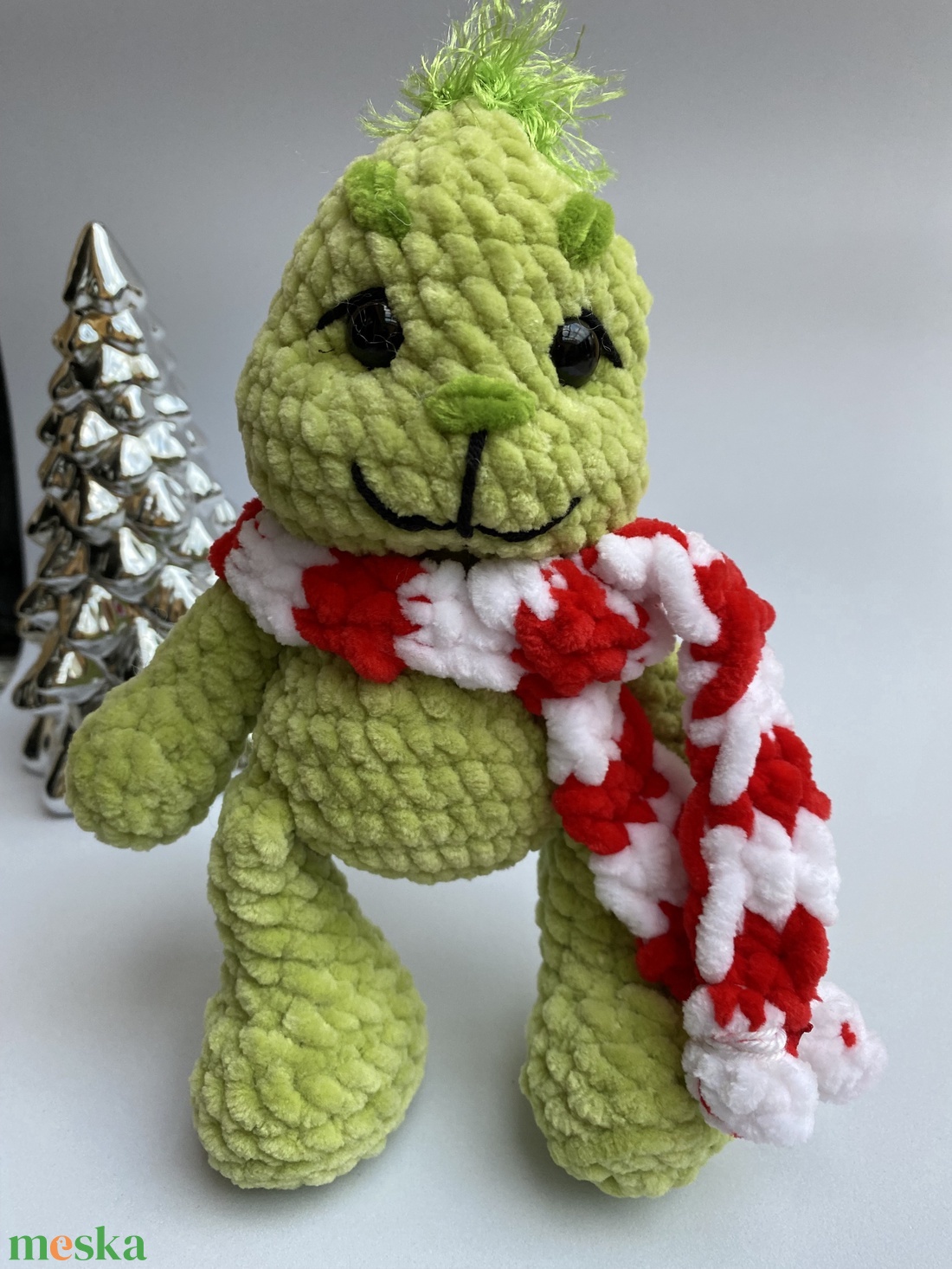 Karácsonyi Grincs sapkával, sállal - játék & sport - plüssállat & játékfigura - plüss mesefigurák - Meska.hu Karácsonyi Grincs sapkával, sállal - játék & sport - plüssállat & játékfigura - plüss mesefigurák - Meska.hu