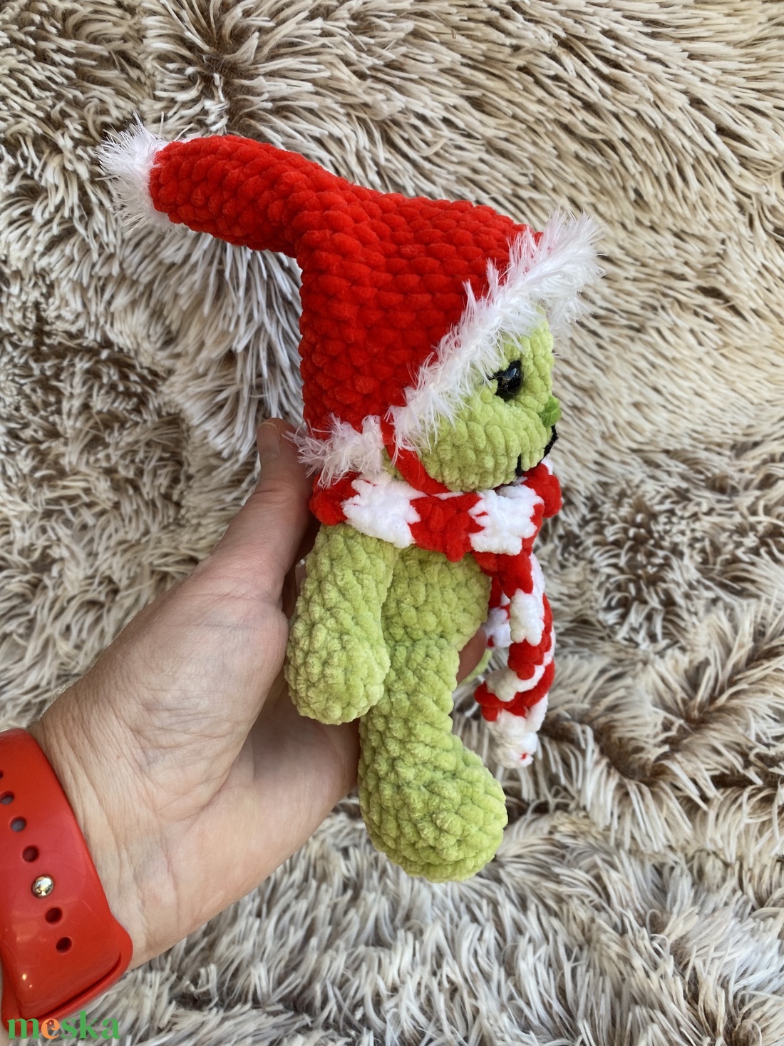 Karácsonyi Grincs sapkával, sállal - játék & sport - plüssállat & játékfigura - plüss mesefigurák - Meska.hu Karácsonyi Grincs sapkával, sállal - játék & sport - plüssállat & játékfigura - plüss mesefigurák - Meska.hu