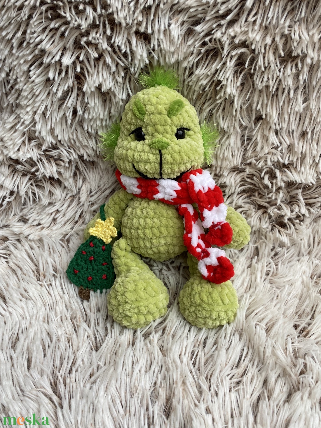 Karácsonyi Grincs karácsonyfával - játék & sport - plüssállat & játékfigura - plüss mesefigurák - Meska.hu
