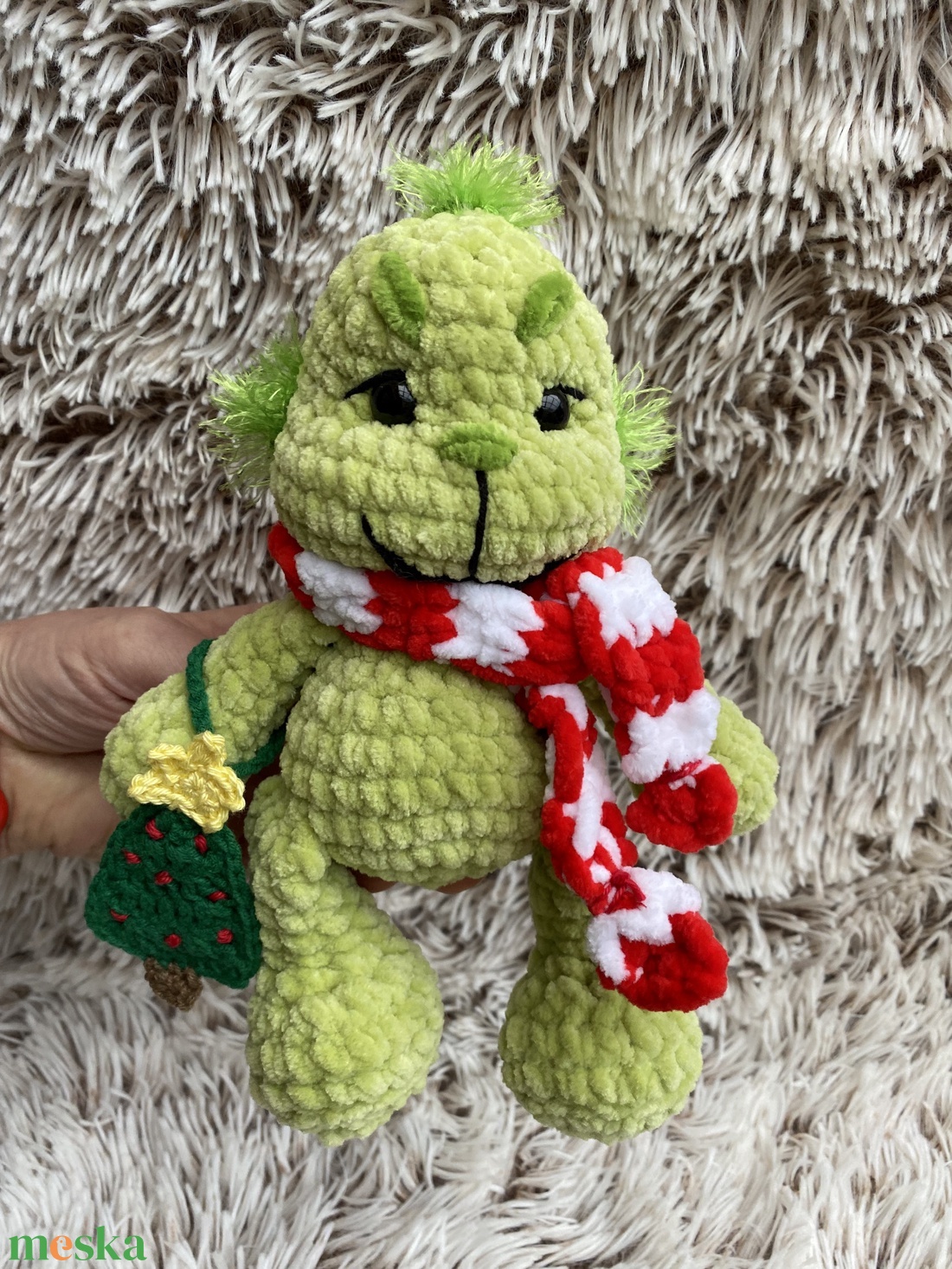 Karácsonyi Grincs karácsonyfával - játék & sport - plüssállat & játékfigura - plüss mesefigurák - Meska.hu