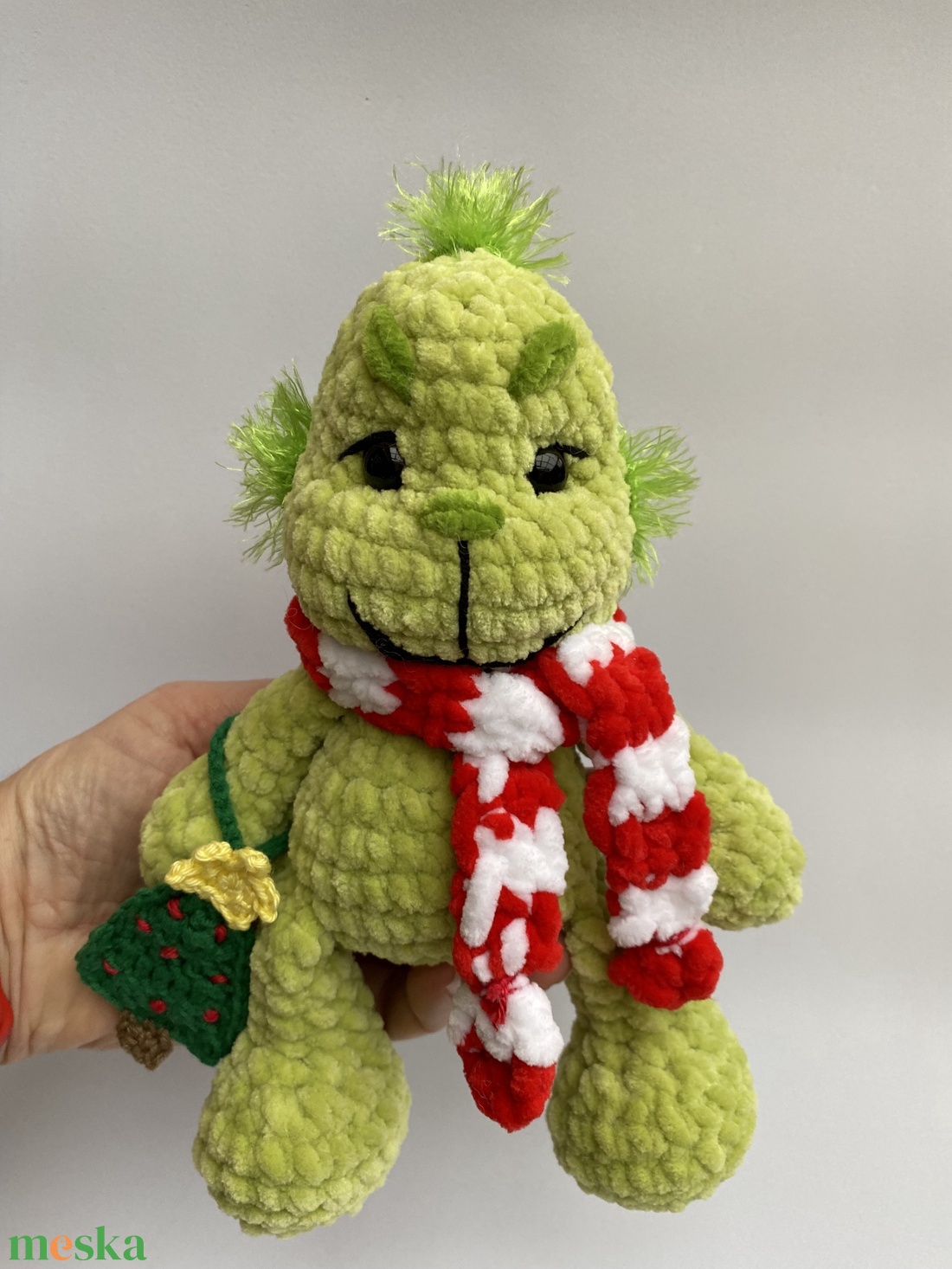 Karácsonyi Grincs karácsonyfával - játék & sport - plüssállat & játékfigura - plüss mesefigurák - Meska.hu