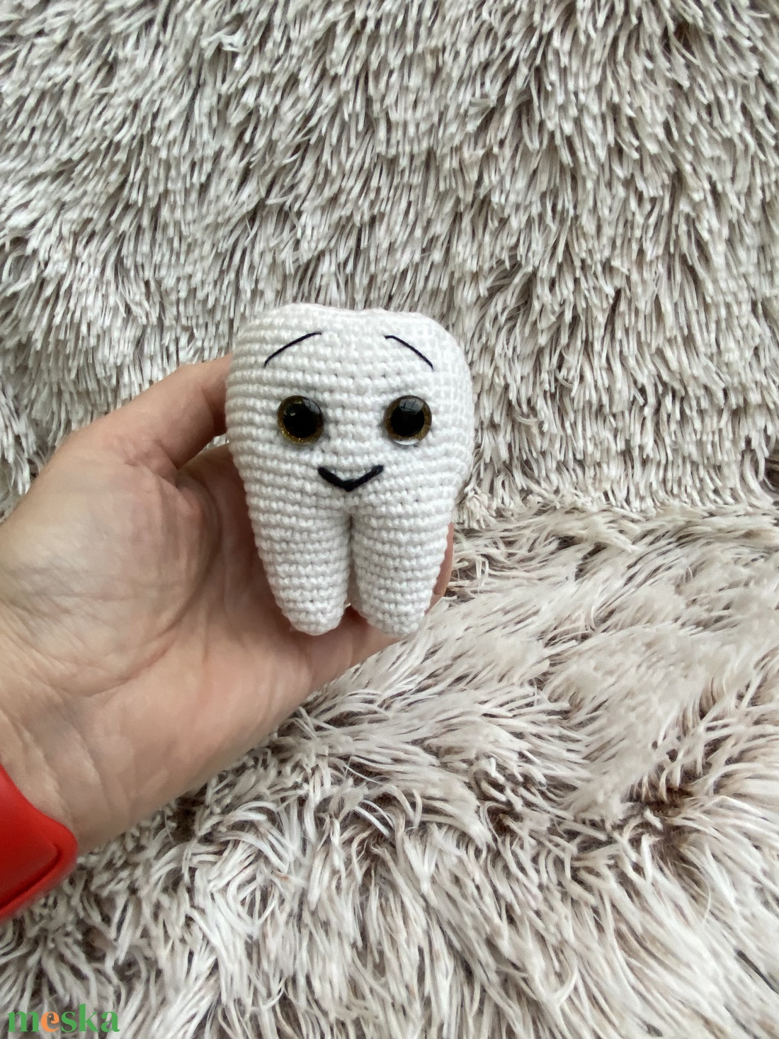 Mosolygós horgolt fog - játék & sport - plüssállat & játékfigura - más figura - Meska.hu
