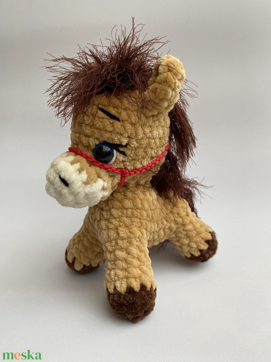 Horgolt ló, lovacska, paci selymes sörénnyel - játék & sport - plüssállat & játékfigura - ló - Meska.hu