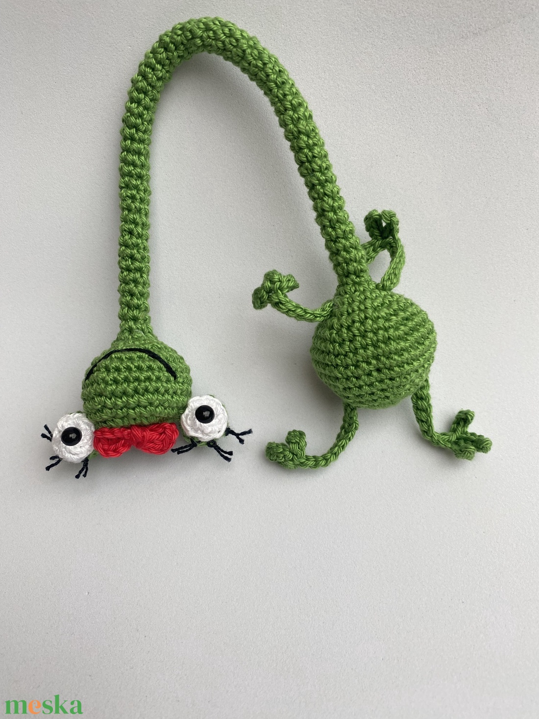 Horgolt hosszúnyakú lány béka - játék & sport - plüssállat & játékfigura - béka - Meska.hu