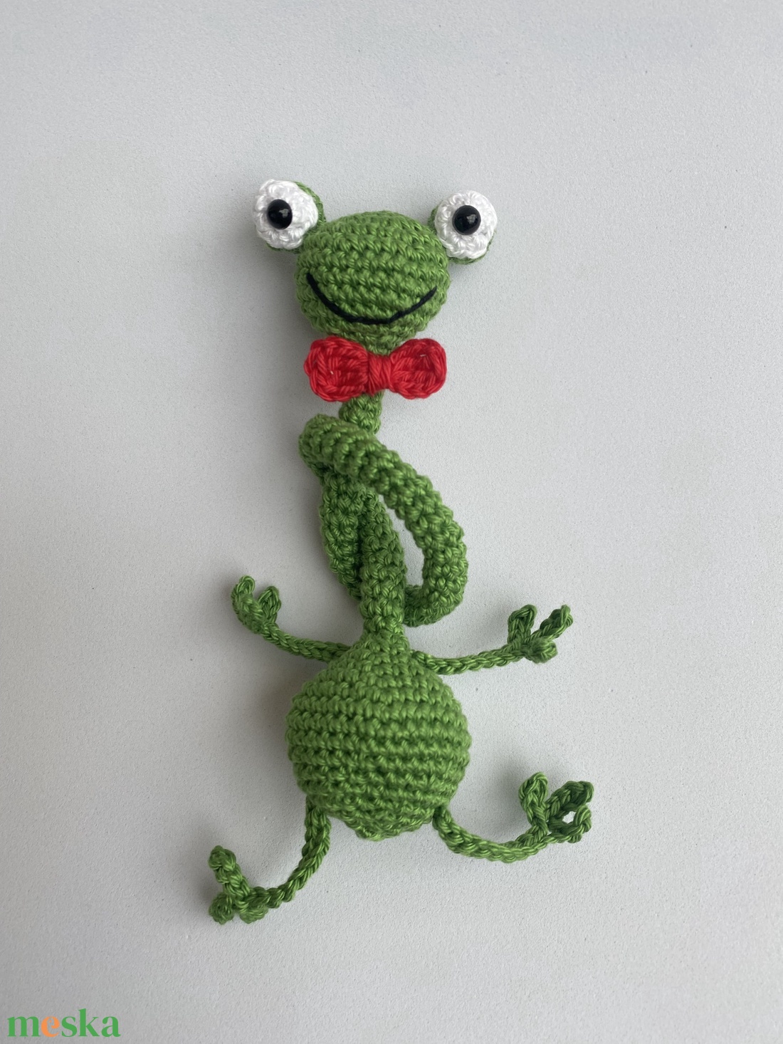 Horgolt hosszúnyakú fiú béka - játék & sport - plüssállat & játékfigura - béka - Meska.hu
