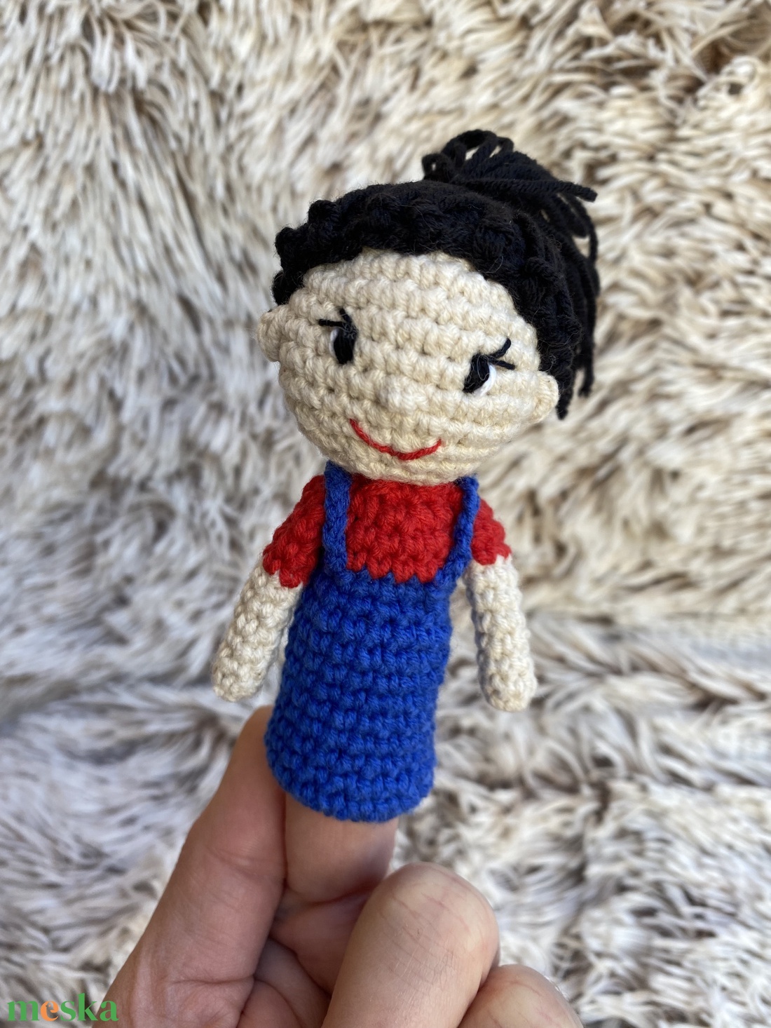 Kézzel horgolt Annipanni ujjbáb meséléshez - játék & sport - bábok - ujjbáb - Meska.hu