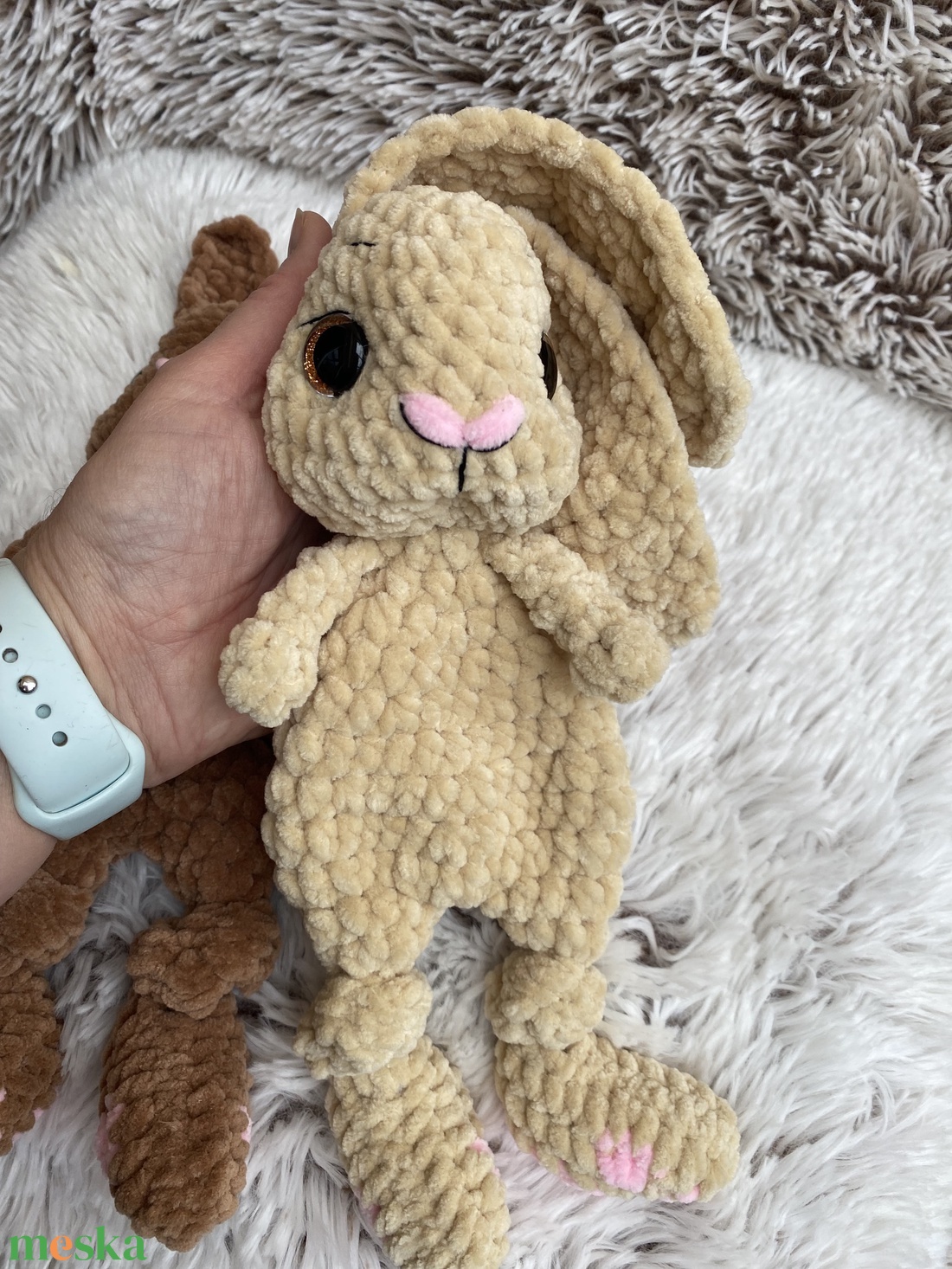 Horgolt nyuszi - szundipajti, nyunyóka, alvóka - baba - mama - baba játékok - szundikendő, alvóka - Meska.hu