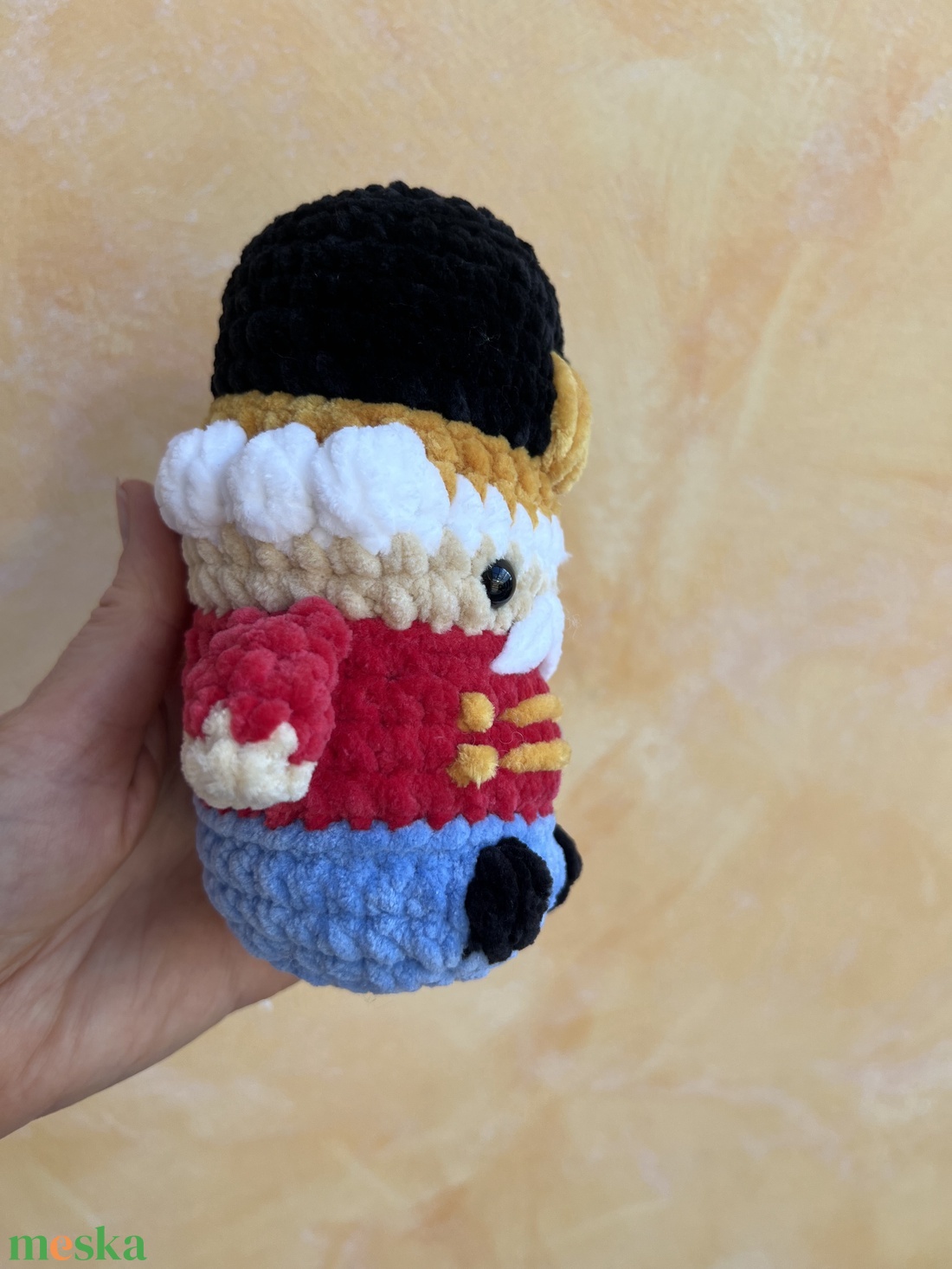 Kézzel horgolt Plüss Diótörő Figura (15 cm) � A legédesebb ünnepi dekoráció! - karácsony - karácsonyi lakásdekoráció - karácsonyi manók, figurák - Meska.hu