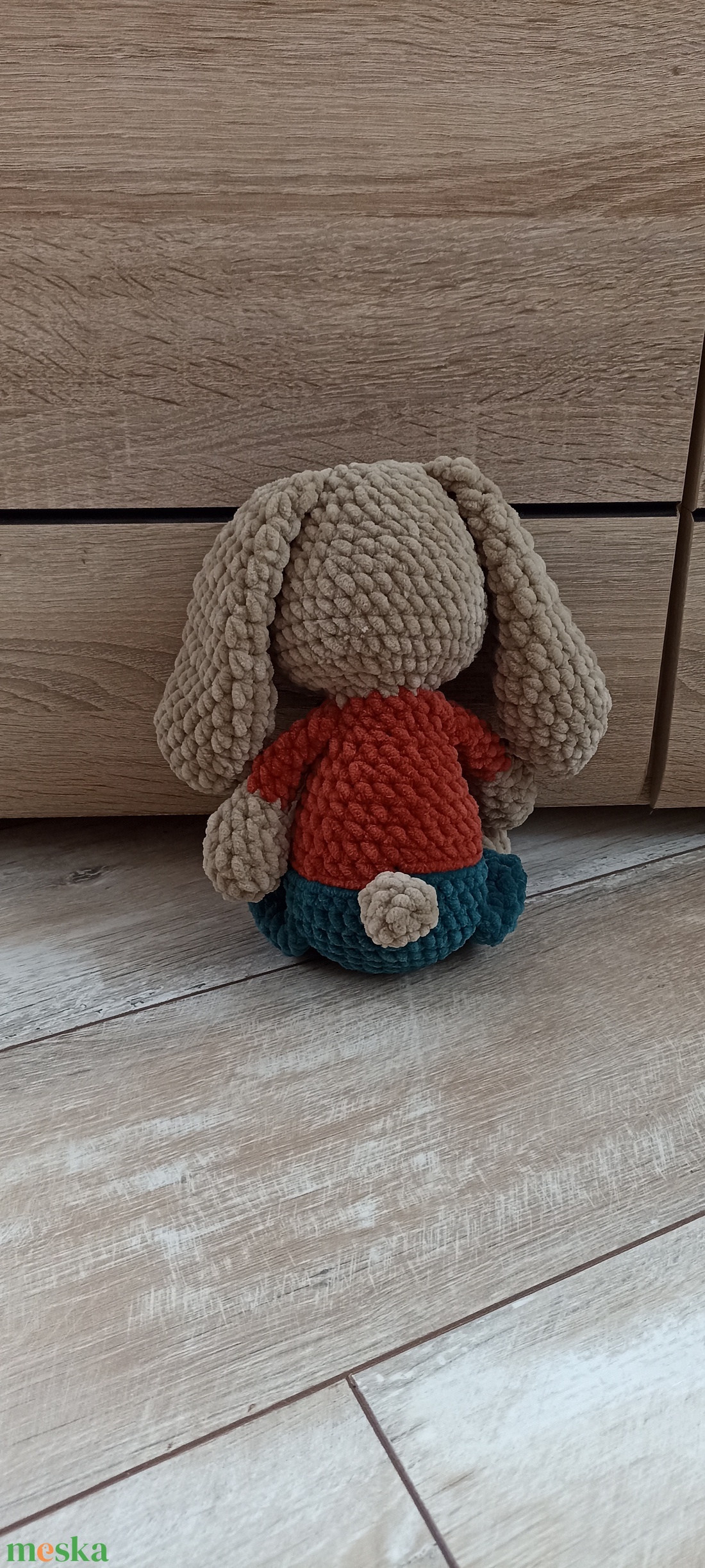 Horgolt amigurumi nyakkendős nyuszi  - játék & sport - plüssállat & játékfigura - nyuszi - Meska.hu