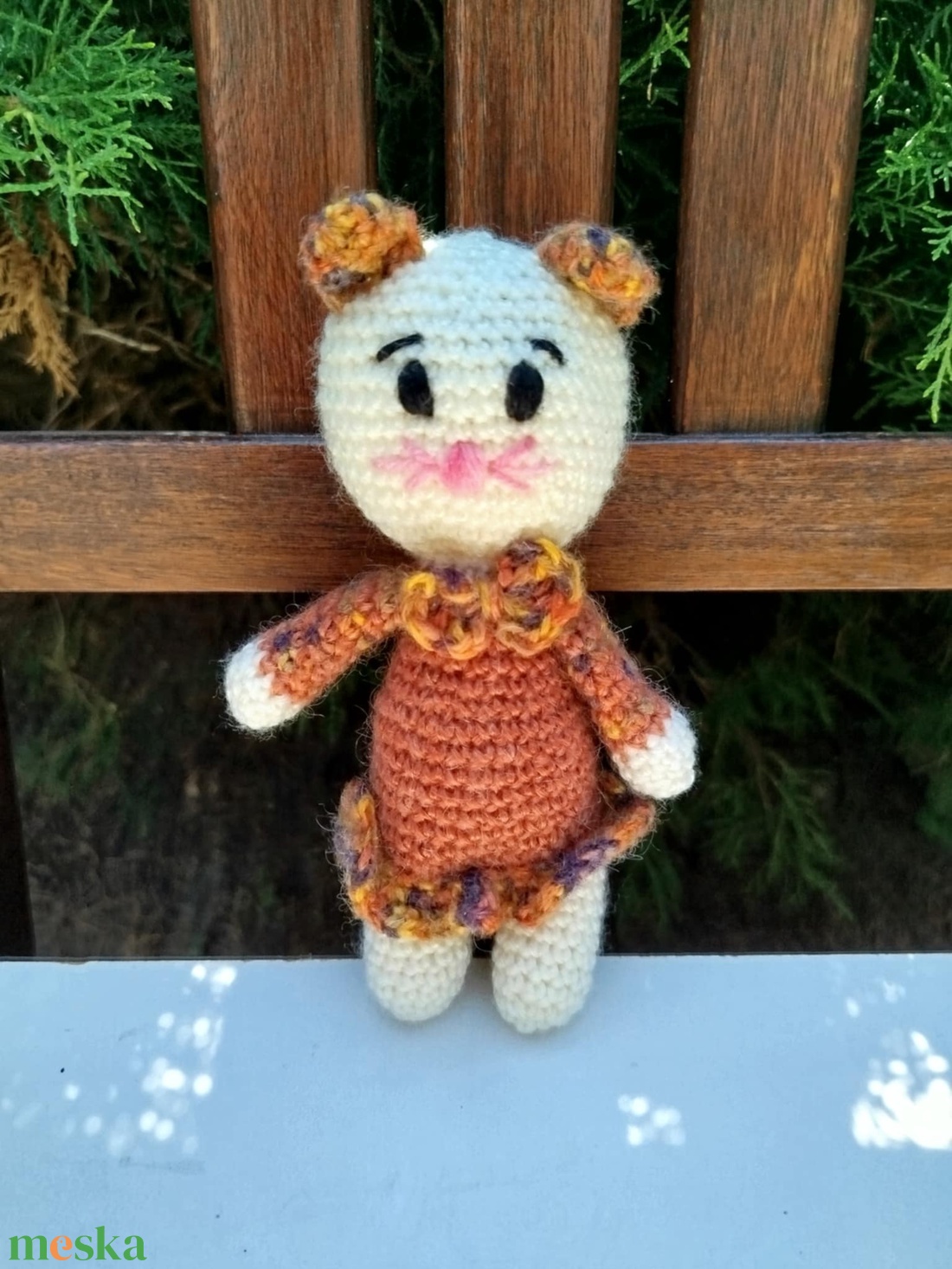 Amigurumi cica, amigurumi figura, amigurumi állatka - otthon & életmód - dekoráció - asztal és polc dekoráció - asztaldísz - Meska.hu